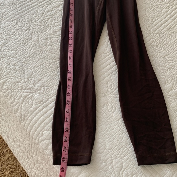 Lululemon 🍋 - Picture 3 of 9